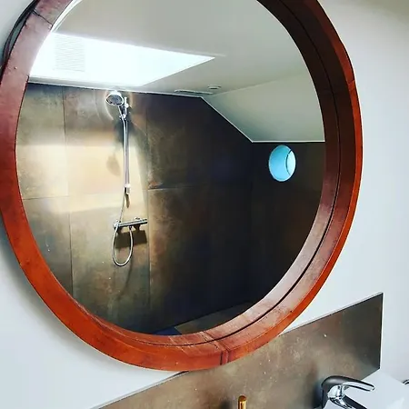 Πλωτό κατάλυμα Perle ! Peniche Complete Pour 8 Sur La Meuse, Region Namur Andenne