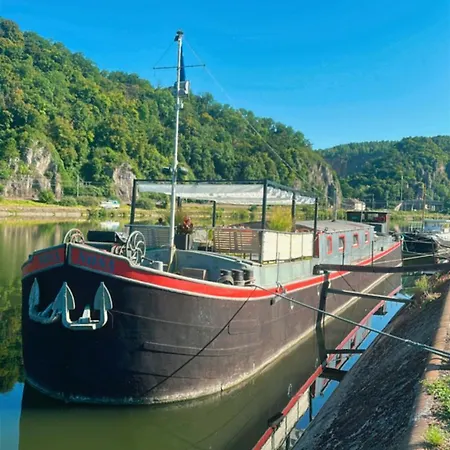Perle ! Peniche Complete Pour 8 Sur La Meuse, Region Namur Úszó hotel