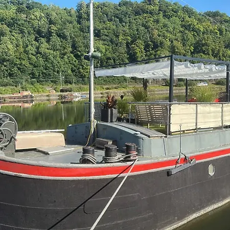 Perle ! Peniche Complete Pour 8 Sur La Meuse, Region Namur Úszó hotel *