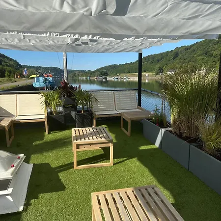 Perle ! Peniche Complete Pour 8 Sur La Meuse, Region Namur *